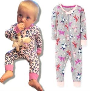 NWT Baby Girls' Hula Hoop Animals Print Pajama Romper - Cat & Jack™